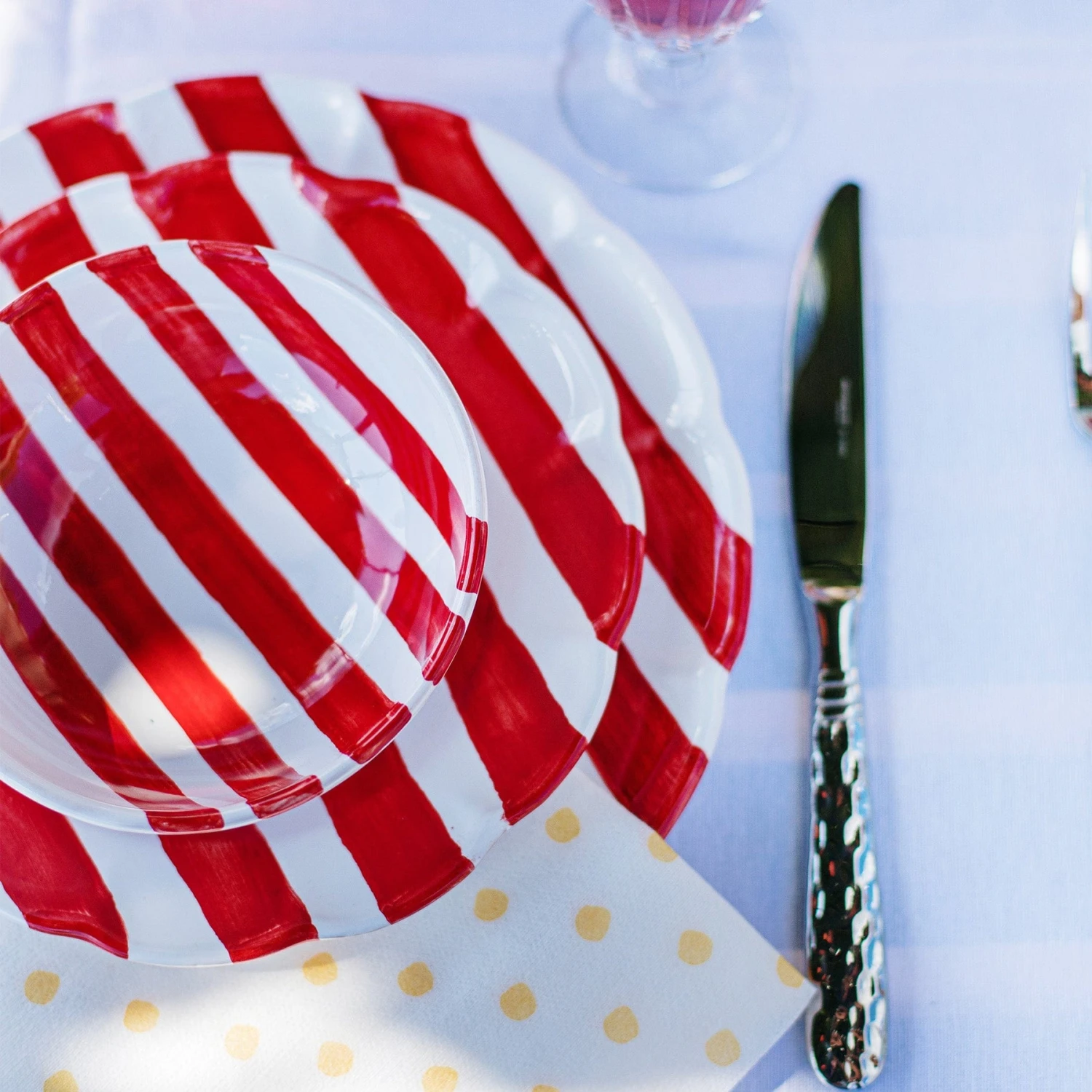 Amalfitana Red Stripe Dinner Plate 4 Amalfitana Red Stripe Dinner Plate - Image 2