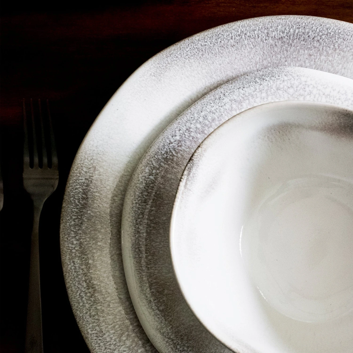 Aurora Ash Dinner Plate 4 Aurora Ash Dinner Plate - Image 2