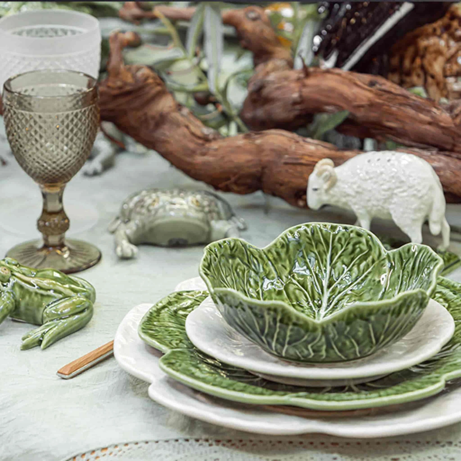 Bordallo Pinheiro White Cabbage Plate 19cm 5 Bordallo Pinheiro White Cabbage Plate 19cm - Image 3