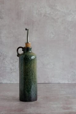 Lagoa Oil & Vinegar Pouring Bottle -Best Kitchenware Shop lagoa oilve oil bottle portrait